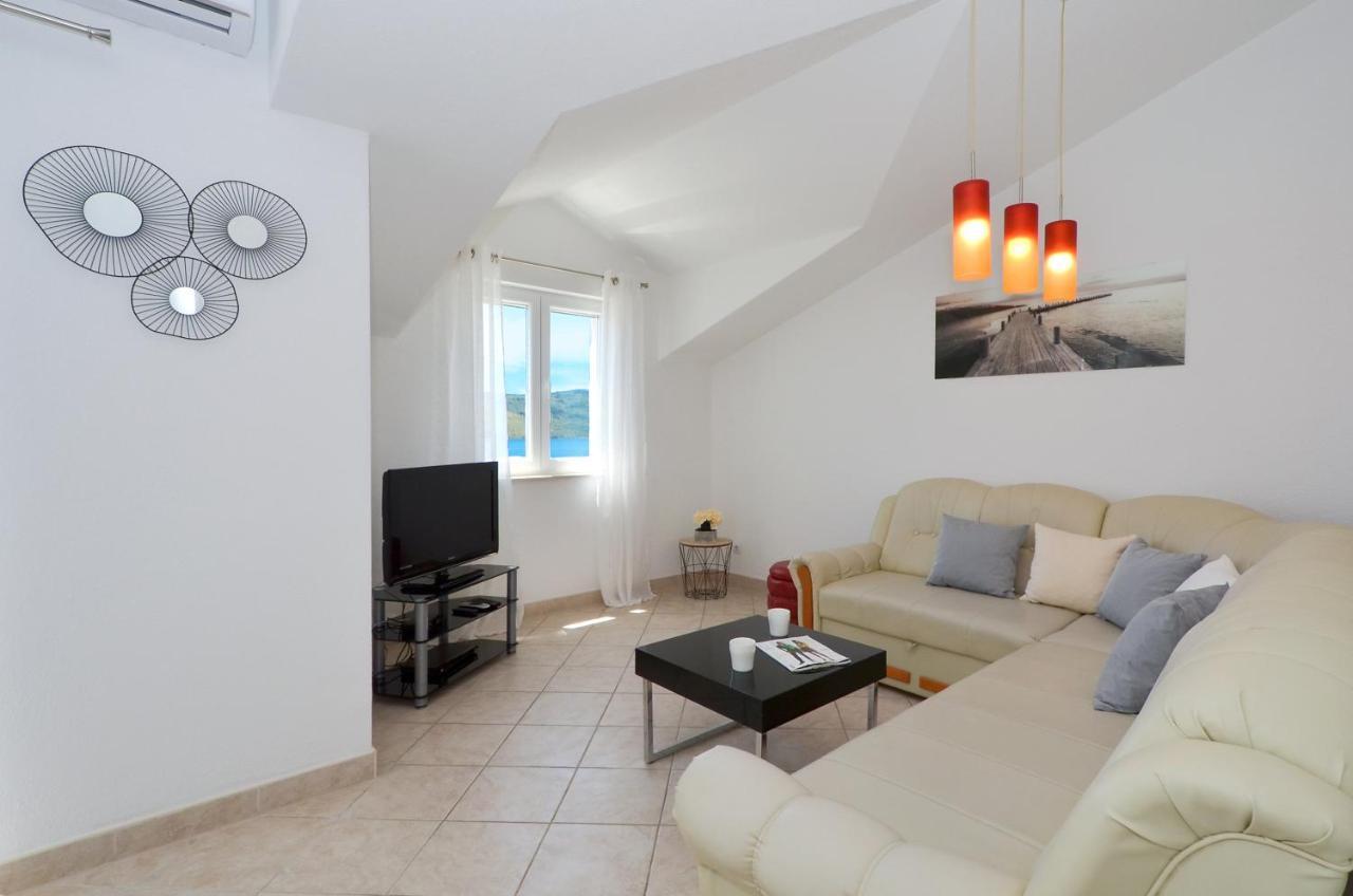 Apartments Vrania Сегет-Враница Экстерьер фото
