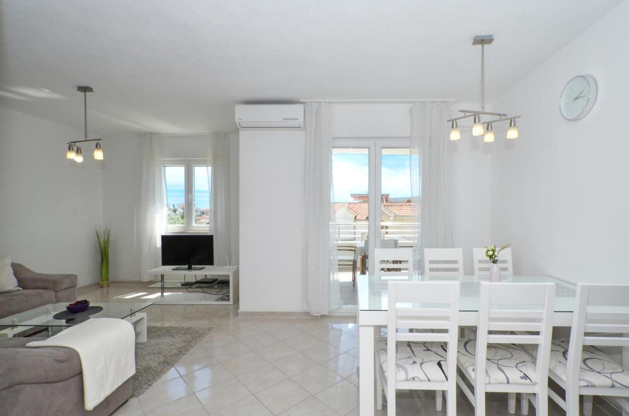 Apartments Vrania Сегет-Враница Экстерьер фото